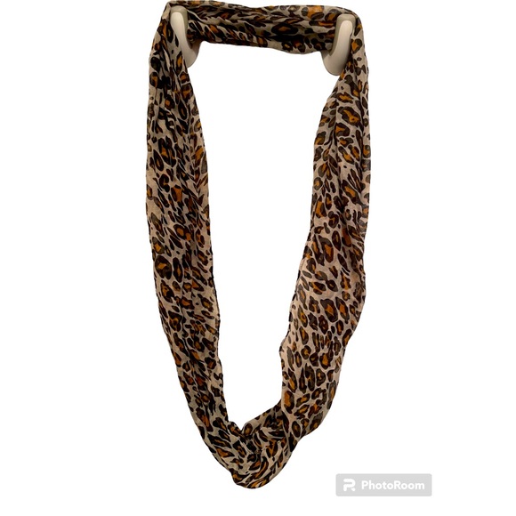 Ardene infinity scarf o/s - animal print - Picture 2 of 5